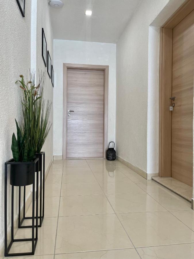 Apartmani “Kresimir” Omiš Zewnętrze zdjęcie
